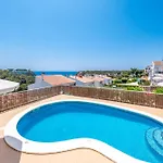 Carolina Villa *